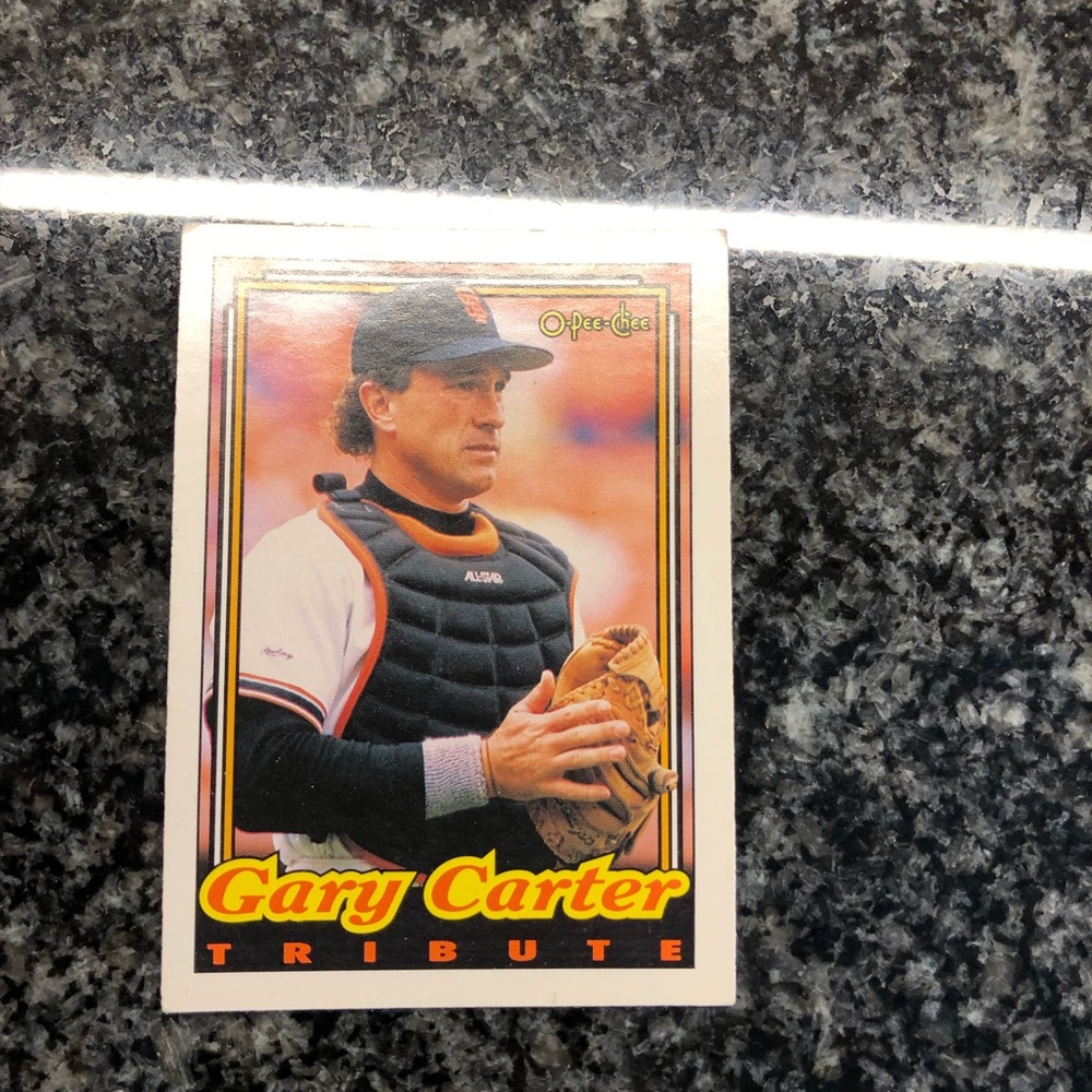 Gary Carter O Pee Chee 1992 Tribute Series #402 baseball card !!!